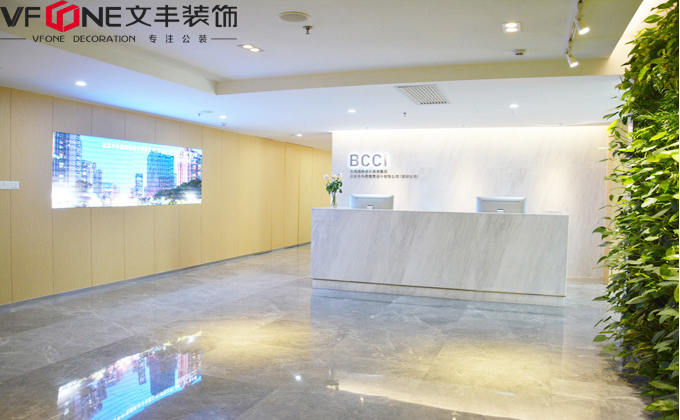 深圳辦公室裝修中的不可承受之痛-拆改辦公室墻面木板