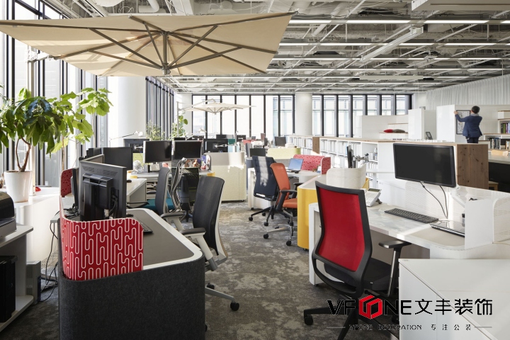 用科學(xué)設(shè)計(jì)的辦公室裝修解放你的生產(chǎn)力