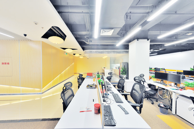 深圳裝飾公司：智能化的寫字樓裝飾加上新材料的環(huán)保裝飾