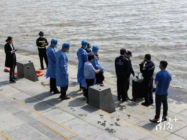 網(wǎng)傳香港人跳傘偷渡到深圳是真的嗎,深圳已采取應對措施！