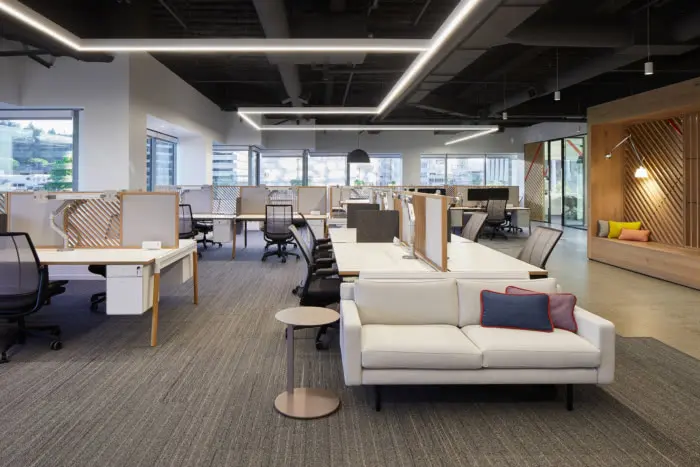 深圳裝修公司：辦公室開(kāi)放式裝修為什么這么受歡迎？