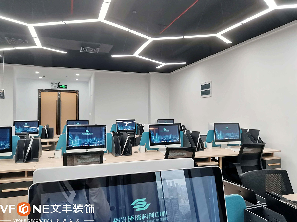 燈具安裝的施工工藝標(biāo)準(zhǔn)-深圳公裝公司辦公室裝修設(shè)計(jì)施工流程