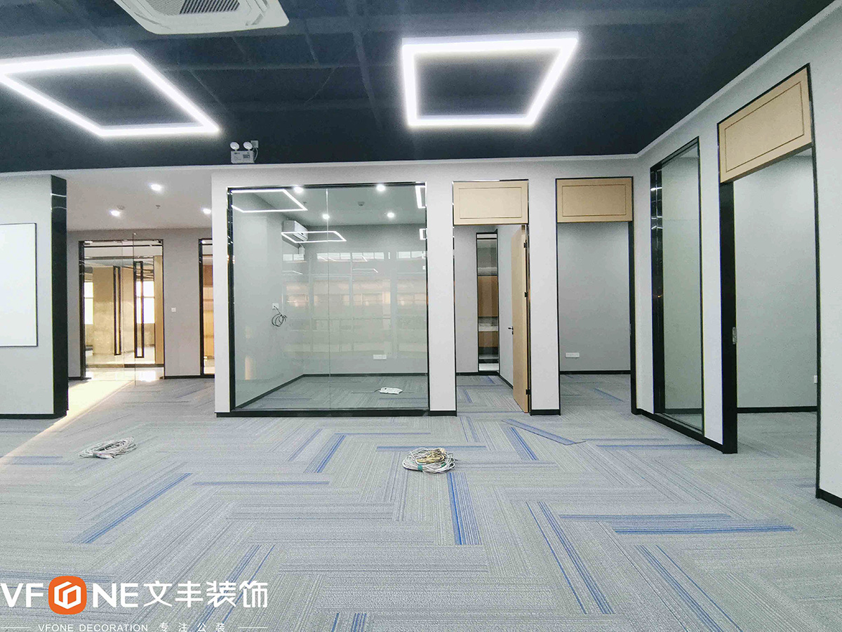 深圳南山辦公室裝修設(shè)計(jì)實(shí)景圖