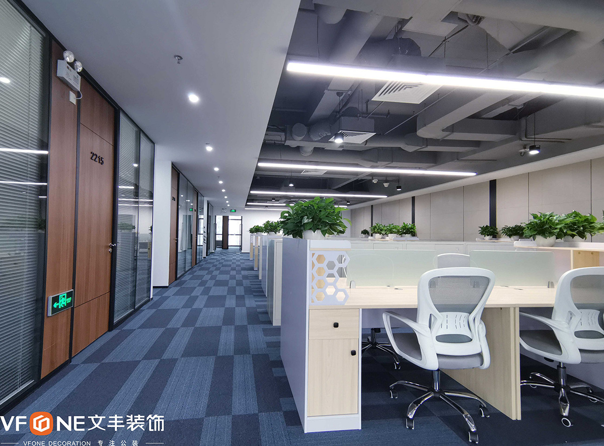 深圳辦公室裝修設(shè)計(jì)實(shí)景圖